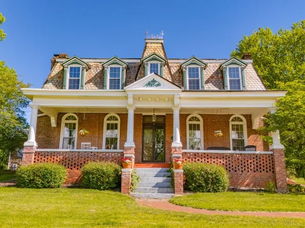 48185 National Rd, Saint Clairsville, OH 43950