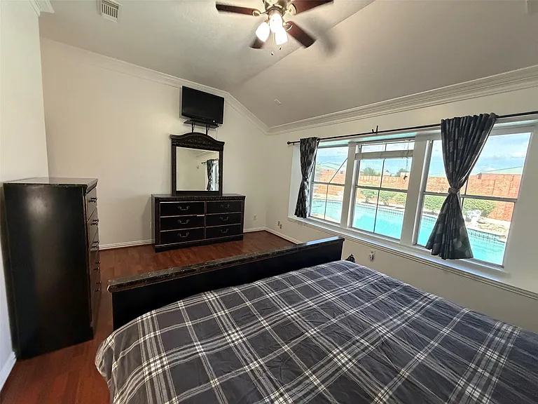 5507 Cranston Ct — Photo 22