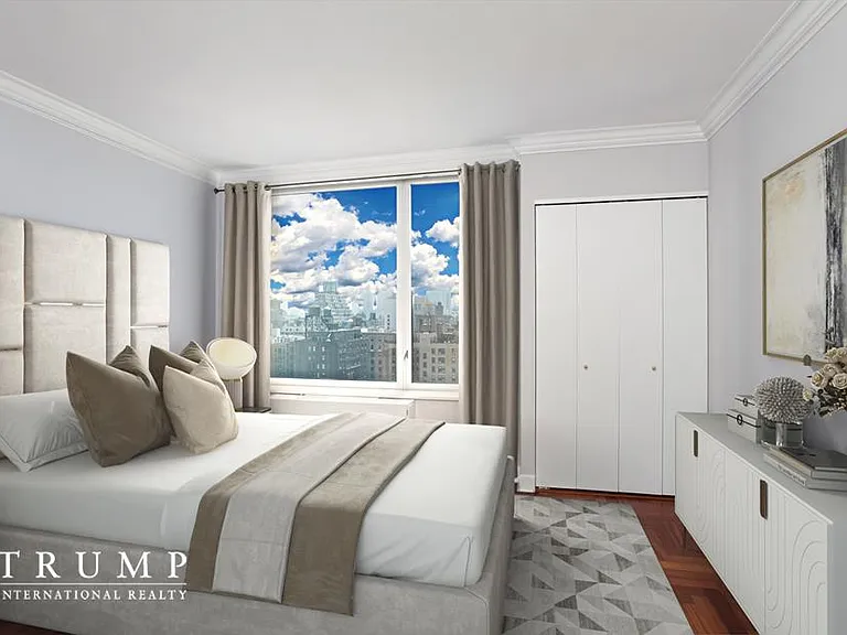 220 Riverside Blvd #21D — Photo 12