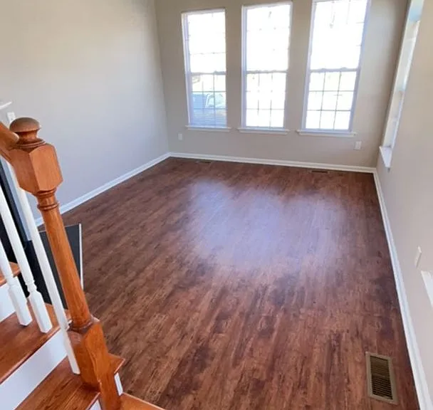 The Apartments At Weatherby — Photo 23
