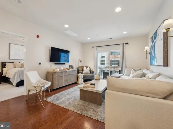 4024 Derby Ct, Cherry Hill, NJ 08002