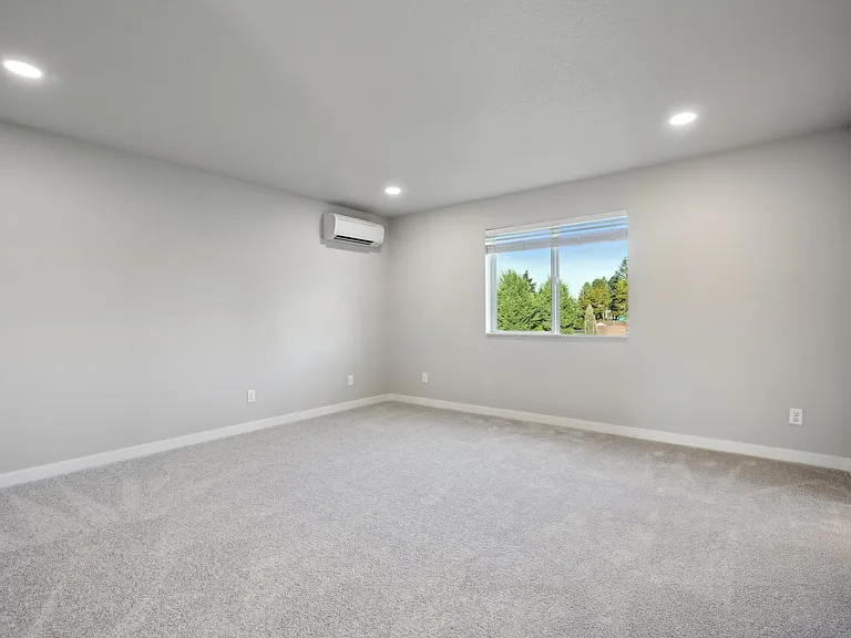 6201-6455 SE Quail Park Ln — Photo 25