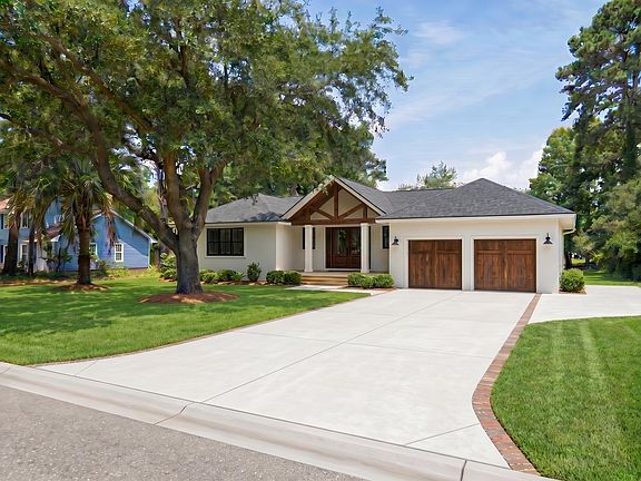 4th image of 686 Pelzer Dr