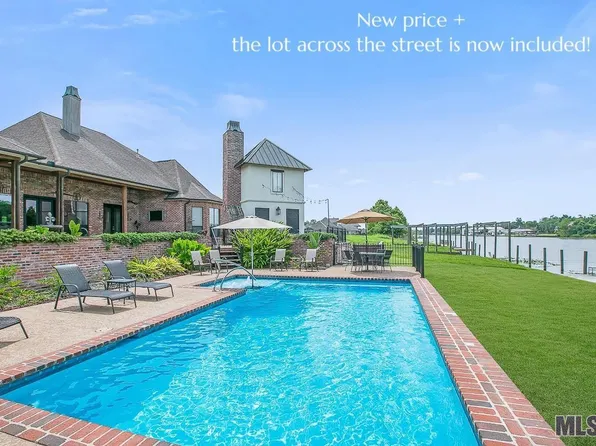 11504 River Highlands Dr, Saint Amant, LA 70774