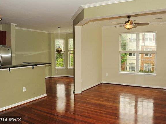 3rd image of 6476 Cheyenne Dr Unit 201