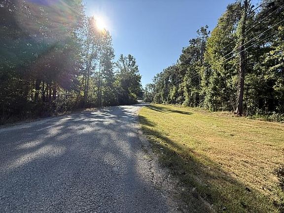 3rd image of 3 Timber Creek Dr