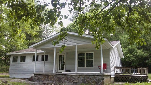 1st image of 572 Lee Joan Dr NW
