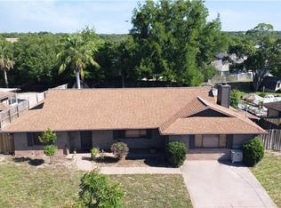1888 Eden Dr, Deltona, FL 32725