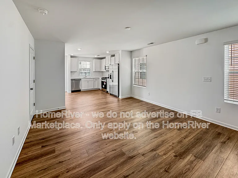 312 Livesey Ln — Photo 3