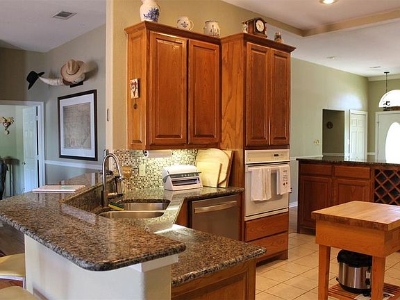 5th image of 130 Saint Francis Ln