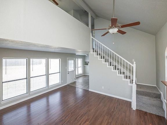 5th image of 5104 Yaupon Dr
