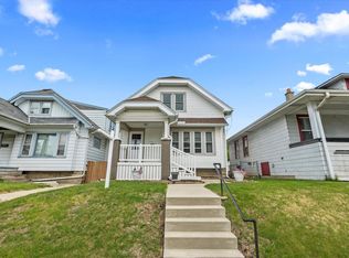 2020 S 76th St, West Allis, WI 53219