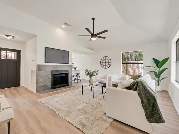 552 Kirkland Dr, Coppell, TX 75019