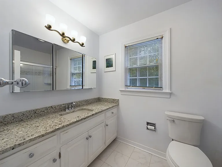 10211 Windbluff Dr — Photo 29