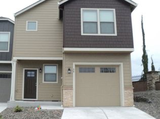 98 N 44th Pl, Ridgefield, WA 98642