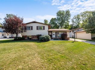 5993 Lehman Dr, Bedford Heights, OH