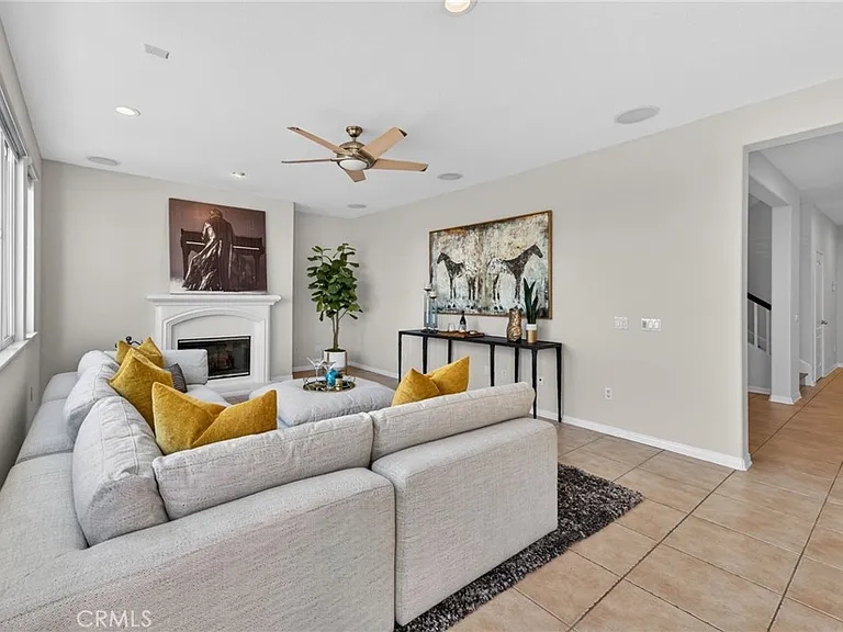 20800 Campania Ln — Photo 13