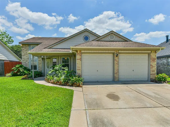 4223 Nations Dr, Pasadena, TX 77505