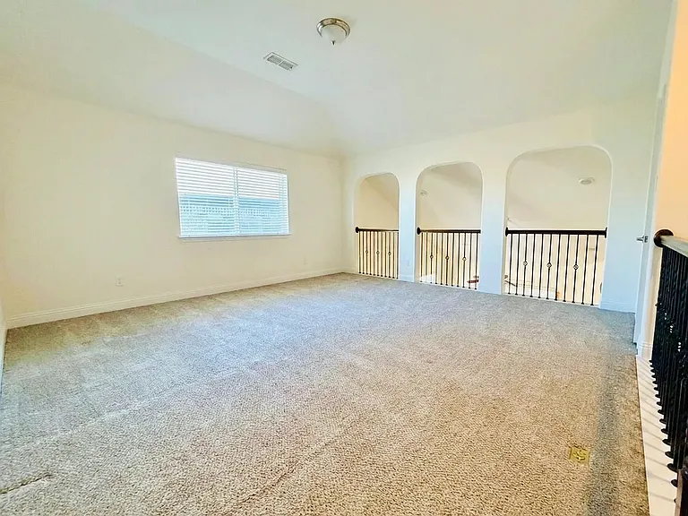 2636 Spicewood Ct — Photo 10
