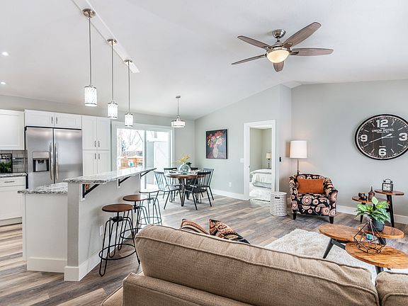 4th image of 4922 Coneflower Ave