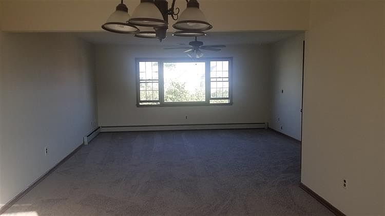 2nd image of 36 Grunwald St #2