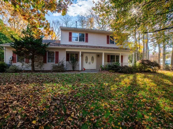 1 Lauren Road, Palisades, NY 10964