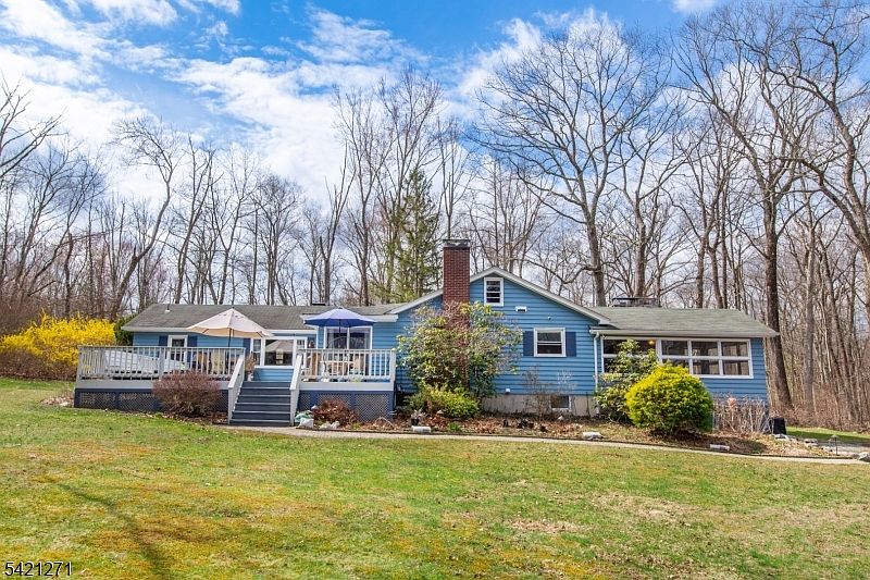 1st image of 7 Stempert Rd