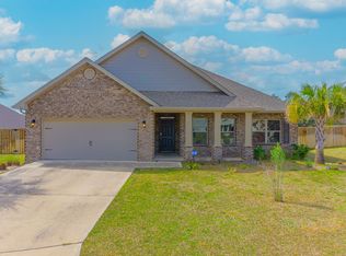 305 Merlin Ct, Crestview, FL 32539