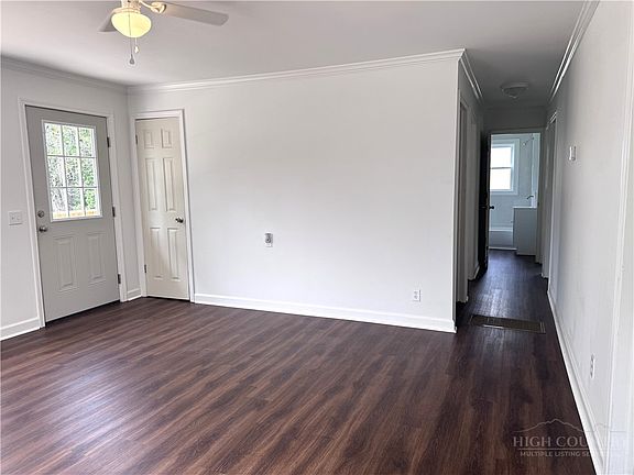4th image of 356 Ballpark Road