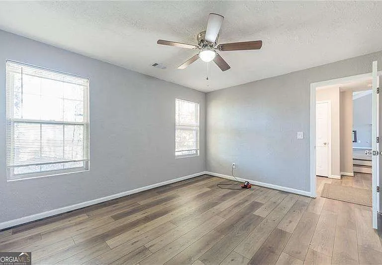 2716 Lake Park Rdg E — Photo 21