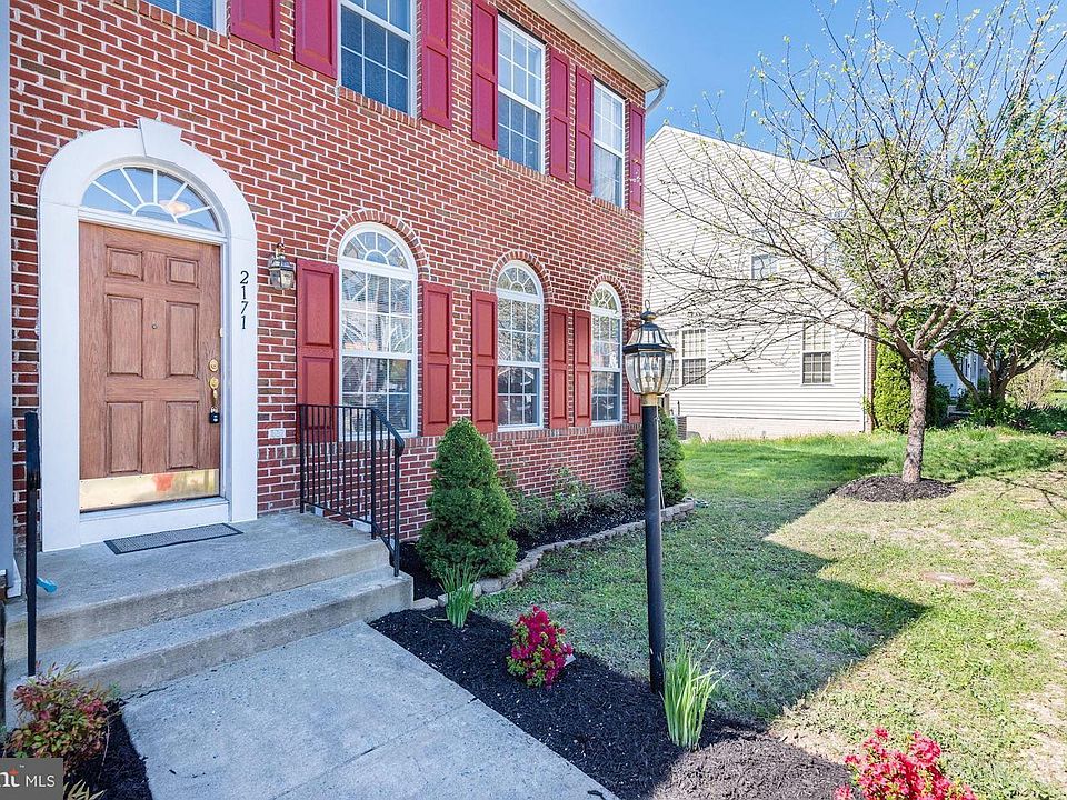 1st image of 2171 Armitage Ct