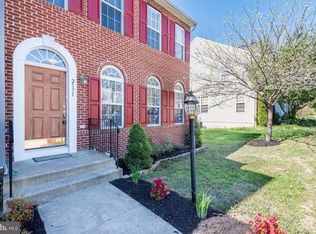 2171 Armitage Ct, Woodbridge, VA 22191