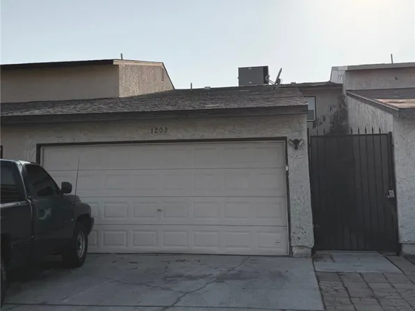 1203 Mews Ln, Las Vegas, NV 89101
