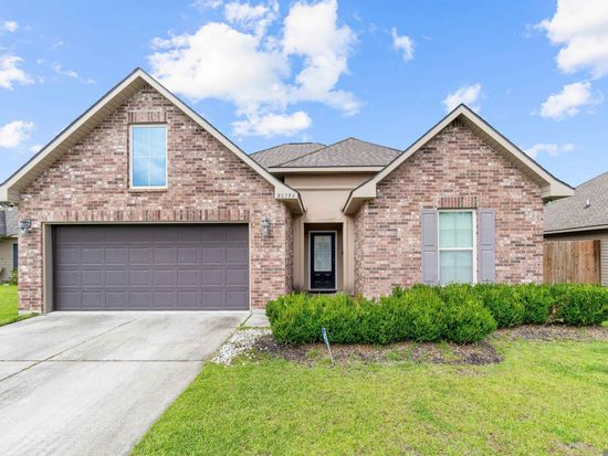 26579 Old Barnwood Ave, Denham Springs, LA 70726