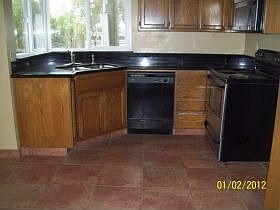 2nd image of 509 Reinway Ave