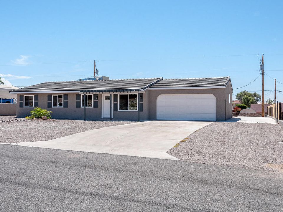1st image of 3320 Arrowwood Dr