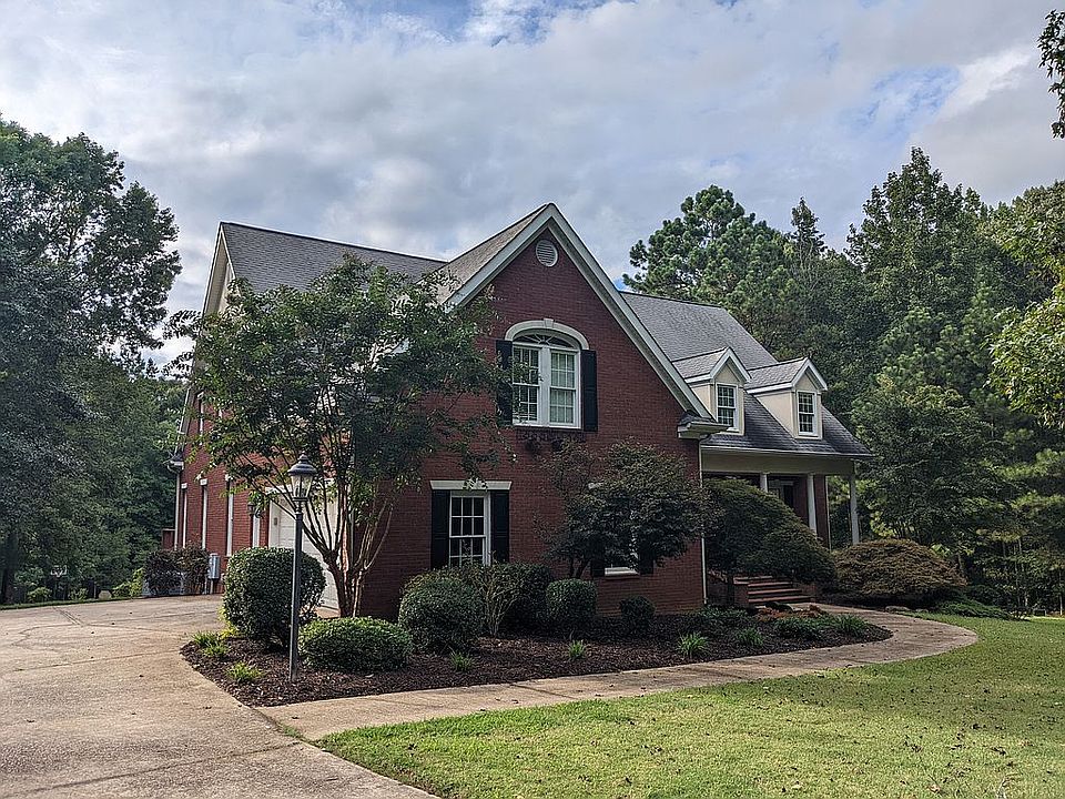 1st image of 375 Massengale Rd