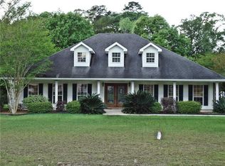 2443 W Armand St, Lake Charles, LA 70611