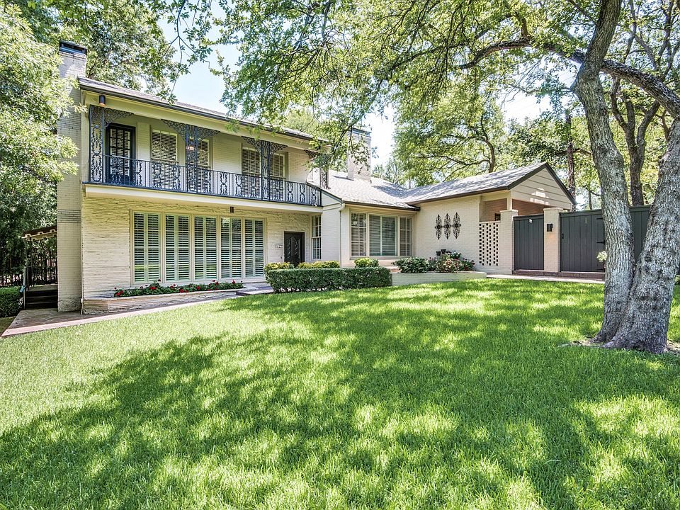 1st image of 6627 Clubhouse Cir
