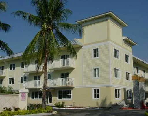 1515 E Broward Blvd #221 — Photo 2