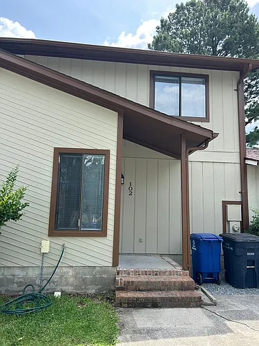 102 Brenda Dr Photo 1