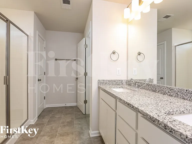 614 Goldburn Way — Photo 10