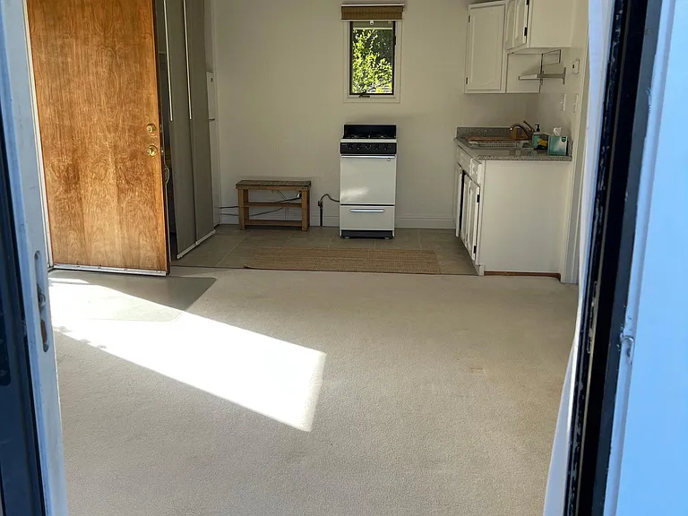 137 Rinconada Ave — Photo 5