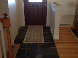 2304 Lindale Dr, West Lawn, PA 19609