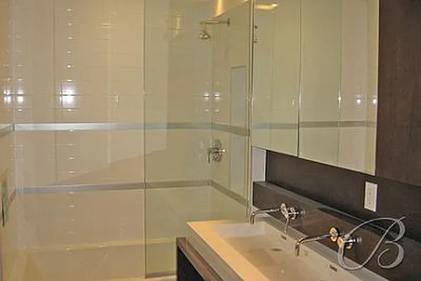 Rented by Bellmarc Realty | media 3