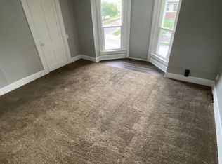 402 E 8th St APT 2, Davenport, IA 52803