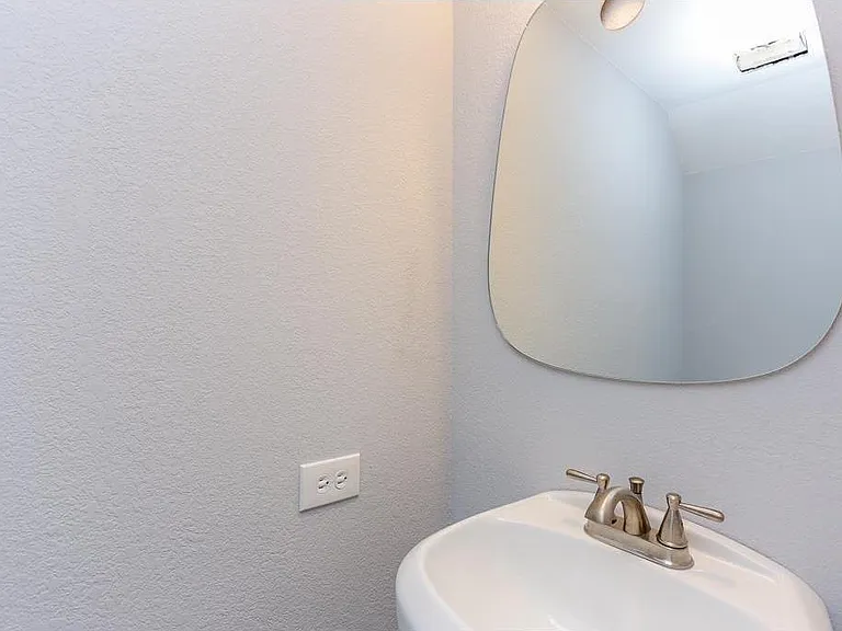 2810 Grants Lake Blvd #1204 — Photo 5