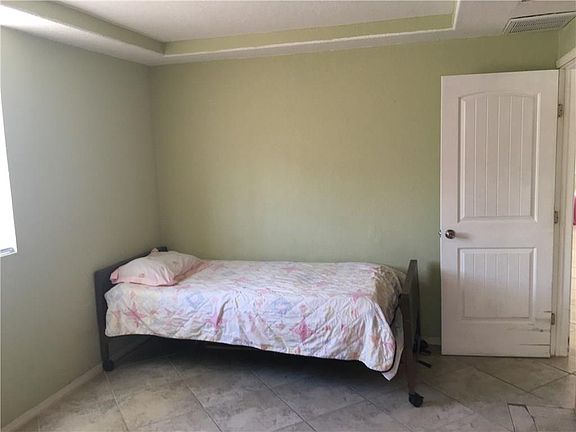 5th image of 6328 Normandy Dr