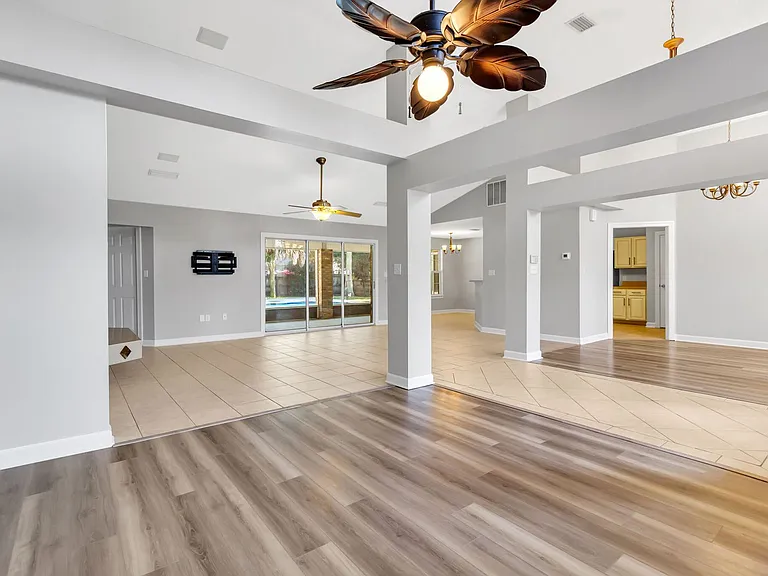 4429 Southminster Cir — Photo 13
