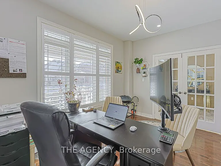 48 Tonner Cres — Photo 4